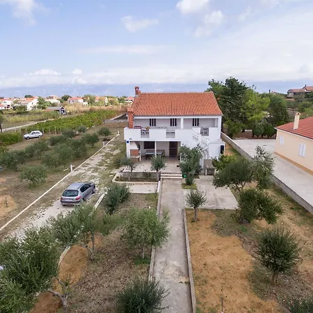 Ivan Appartement Vrsi