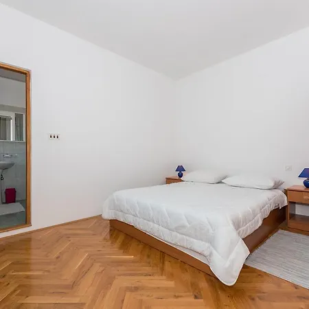 Apartment Ivan
